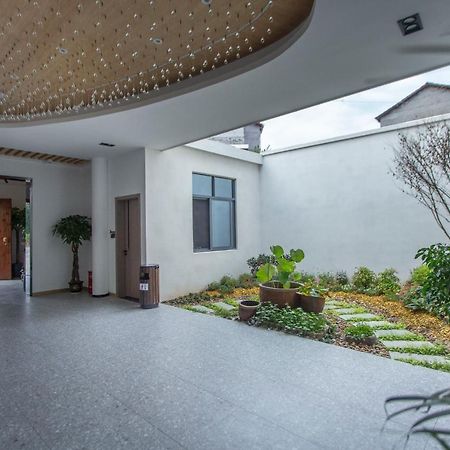 Heaven'S Gate Home Stay --Free Pick Up Service--Panoramic View Of Tianmen Mountain Zhangjiajie Luaran gambar