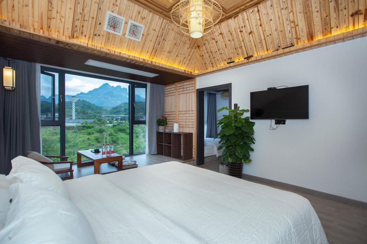 Heaven'S Gate Home Stay --Free Pick Up Service--Panoramic View Of Tianmen Mountain Zhangjiajie Luaran gambar